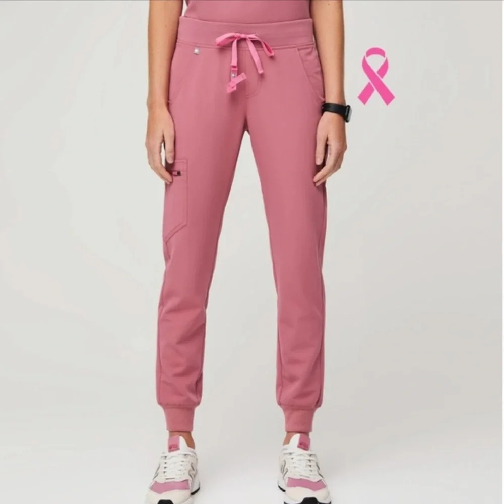 Figs Women's Quartz BCA breast cancer awareness Zamora petite jogger scrub pants - Picture 1 of 4